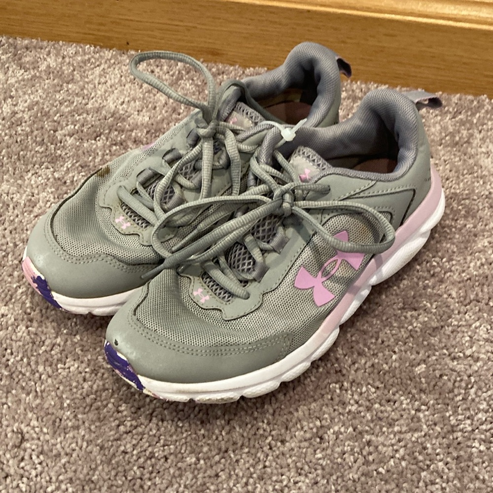 Under Armour Atheltic Shoes 3.5y